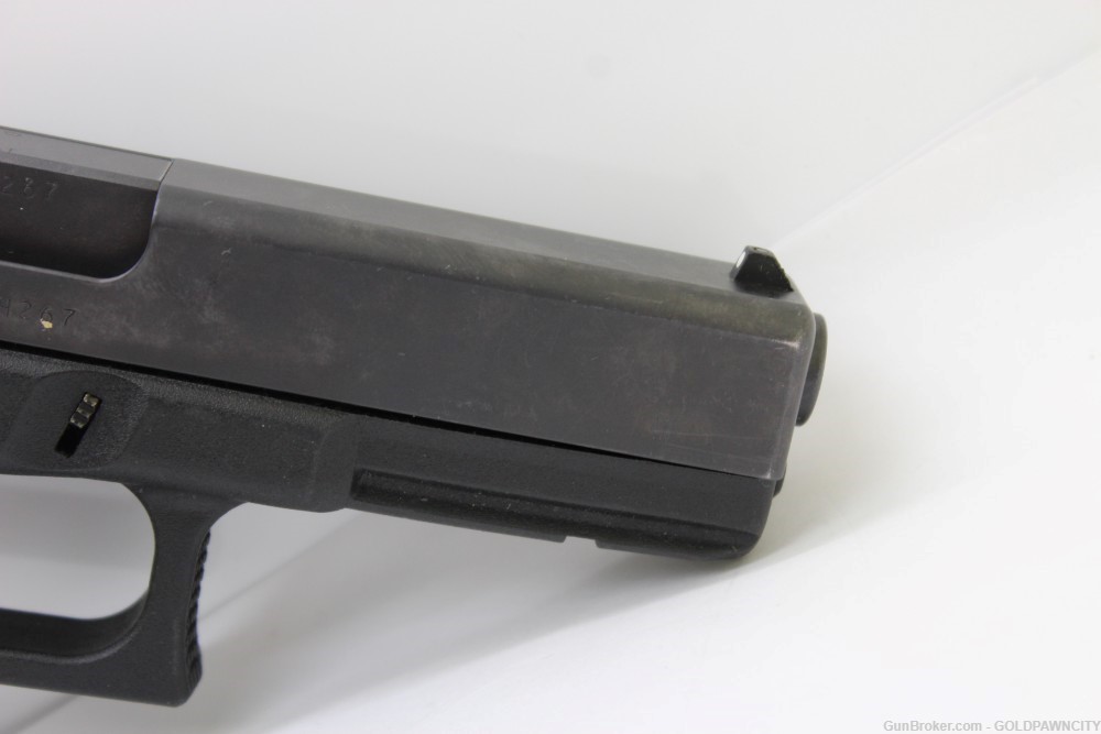 Glock 17 Gen 3 9mm 4.5”  2-mag-img-9