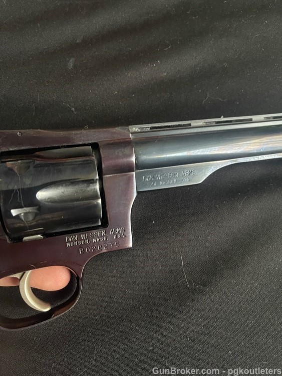Dan Wesson 44-V8 Revolver .44 MAG 8"-img-7