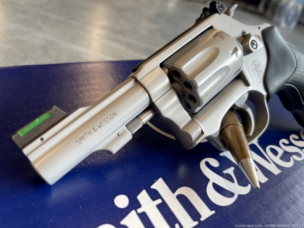 Smith & Wesson Model 317 160221 S&W KIT GUN 22LR Wesson & Smith S&W 317-img-2