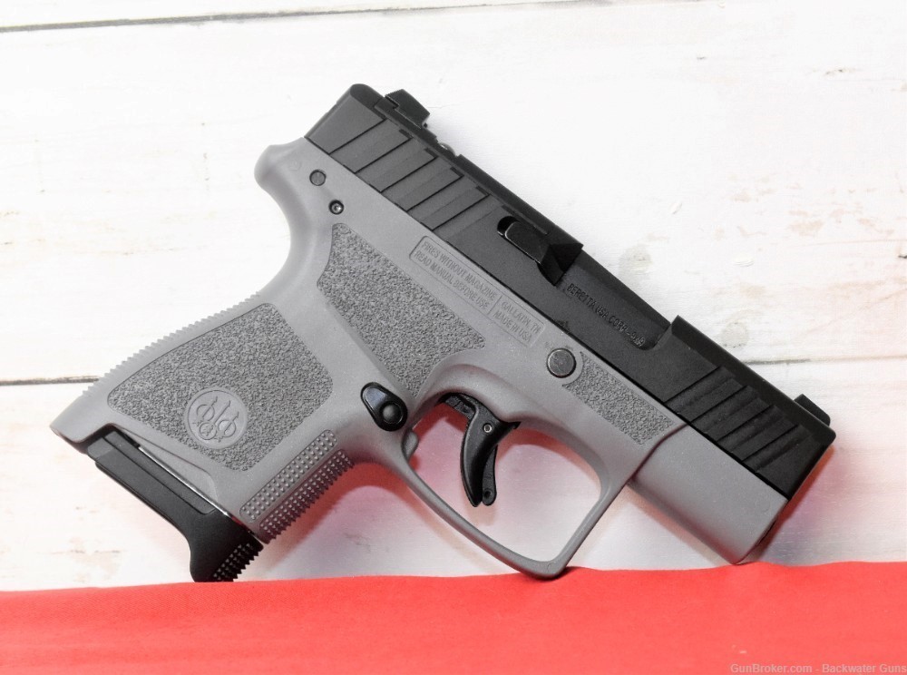 FACTORY NEW BERETTA APX A1 CARRY WOLF GREY 9MM PISTOL -img-1
