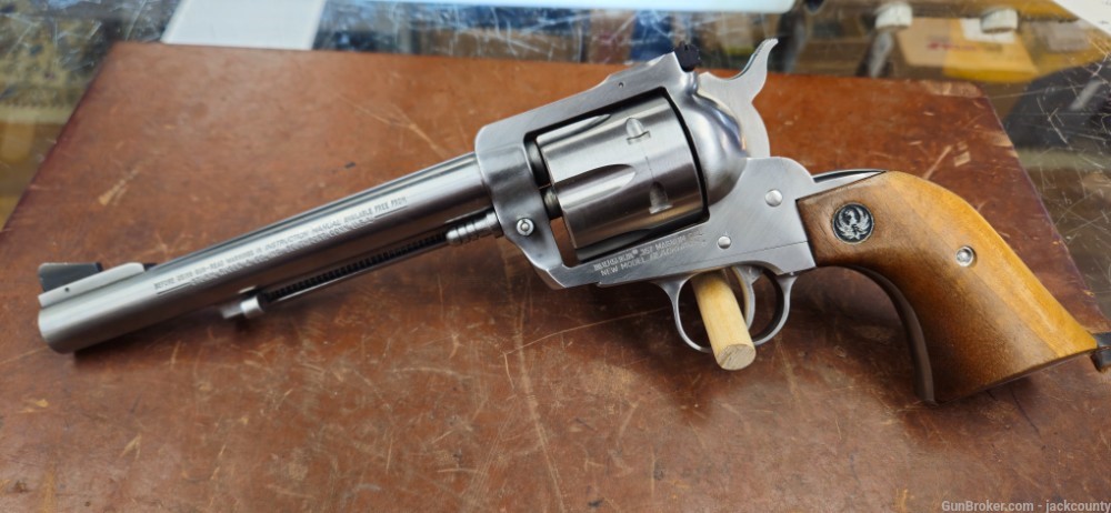 Ruger New Model Blackhawk, .357 Magnum-img-0