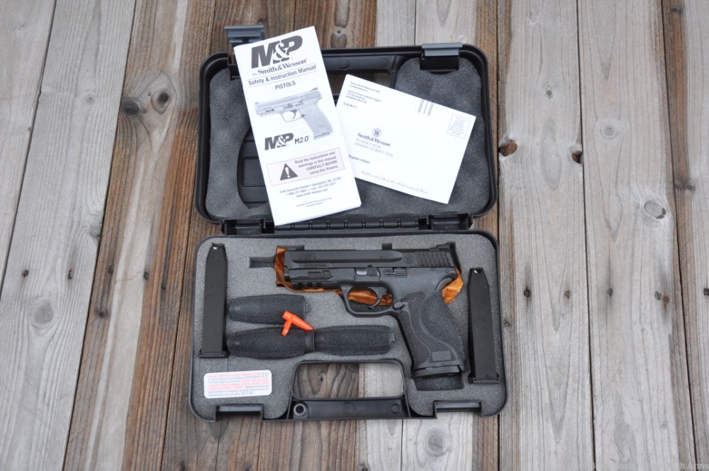 Clean Smith & Wesson M&P9 M2.0 4.25" 11521 17rd-img-6