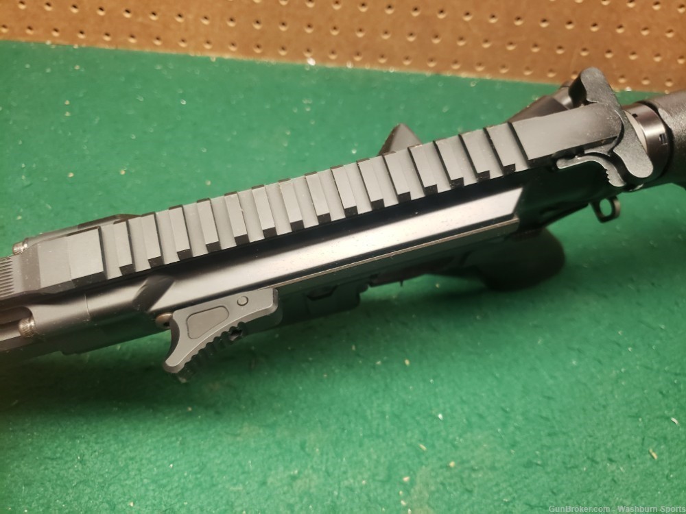 Brand New Standard Mfg AR 15 18" Side Charge 223/5.56 Model 16718 -img-3