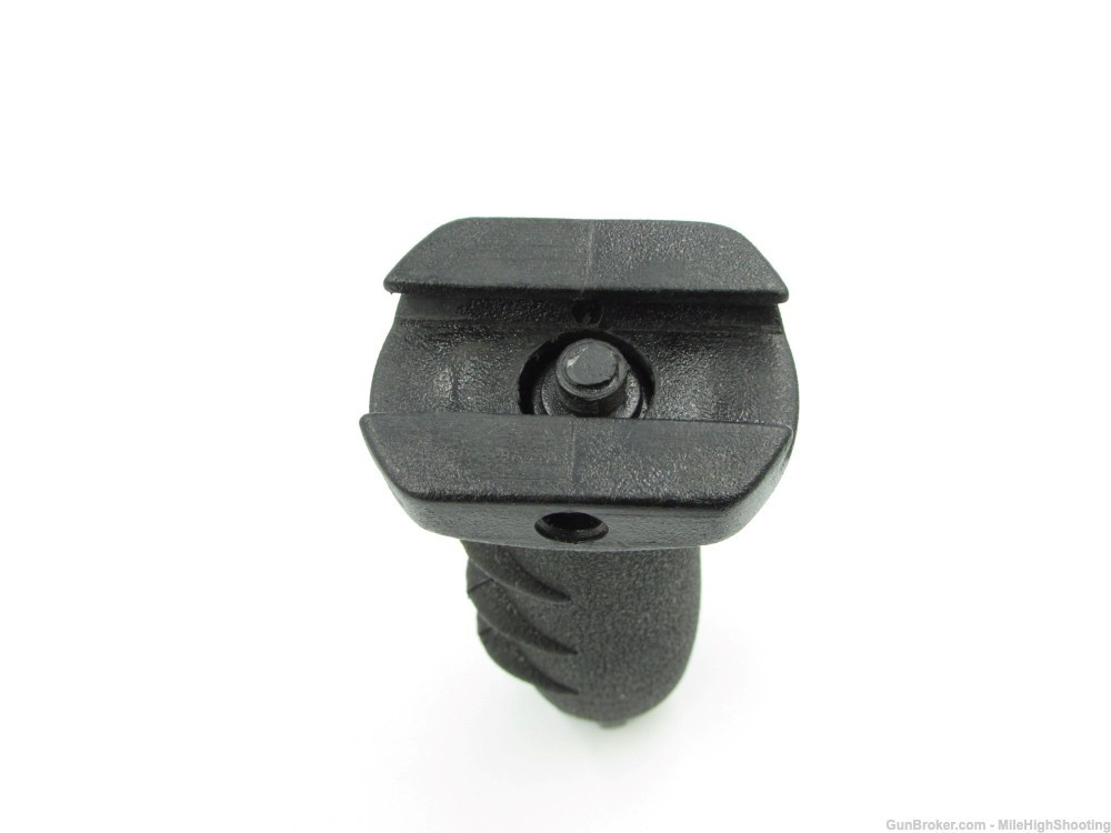 Used: Vertical Grip for Picatinny Rail -img-3