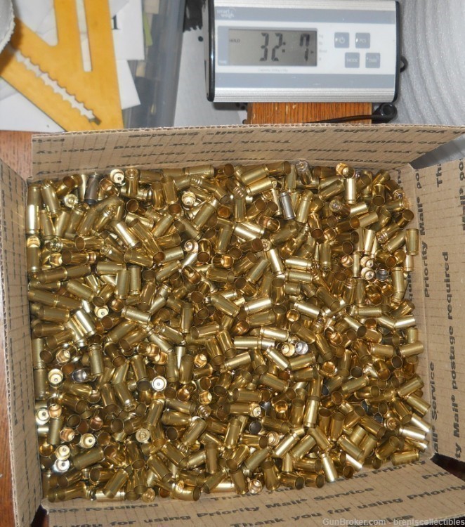 32+ Pounds 9mm Luger Reloading Brass Cleaned 3700 Rounds-img-1