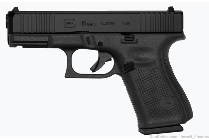 GLOCK G19 G5 9MM 15+1 4.0" FS 3-15RD MAGS -img-0