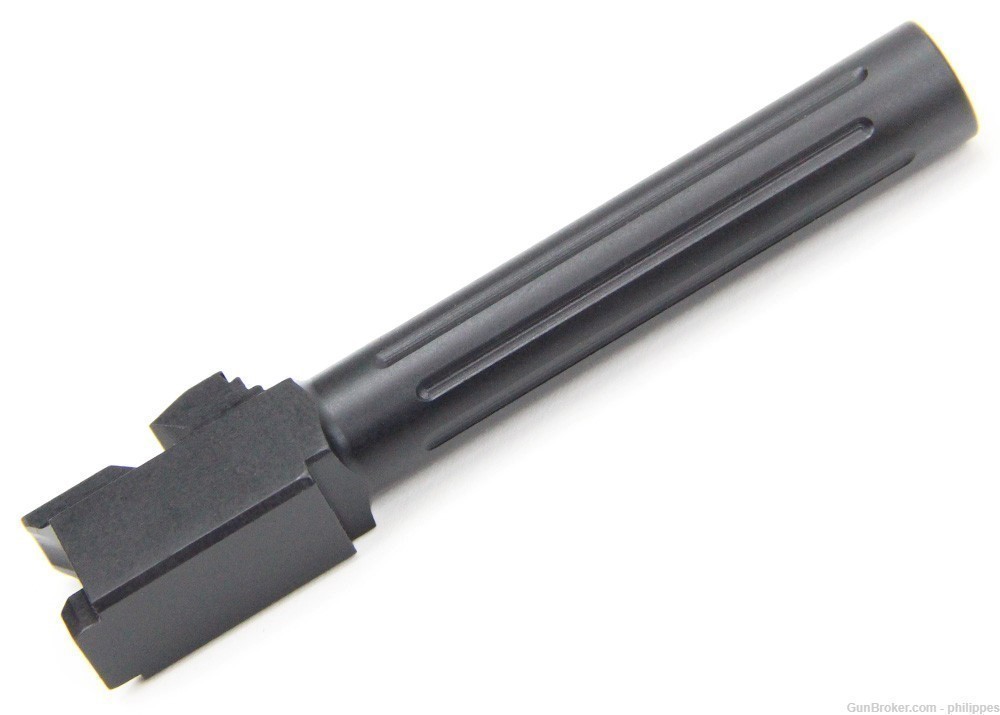 AlphaWolf Glock 22 Barrel .40 S&W AW-2240N - Fluted with Black Nitride-img-2