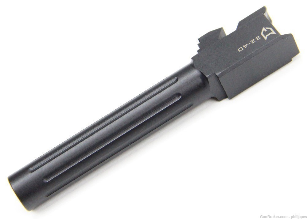 AlphaWolf Glock 22 Barrel .40 S&W AW-2240N - Fluted with Black Nitride-img-3