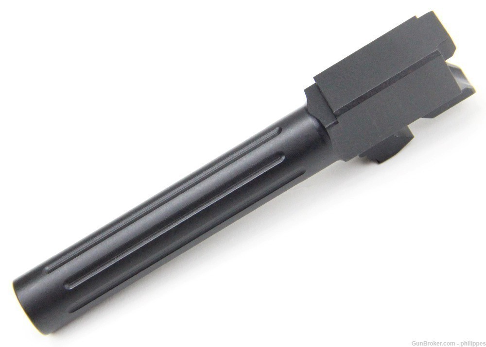 AlphaWolf Glock 22 Barrel .40 S&W AW-2240N - Fluted with Black Nitride-img-1