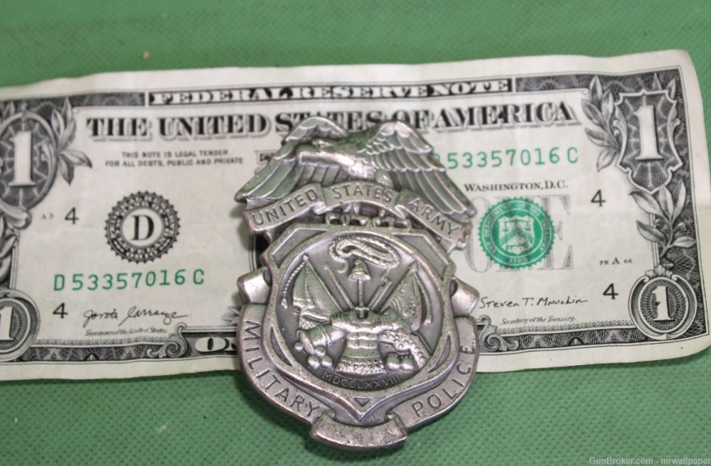 Obsolete United States World War II Army Military Police Law Badge YD-img-4