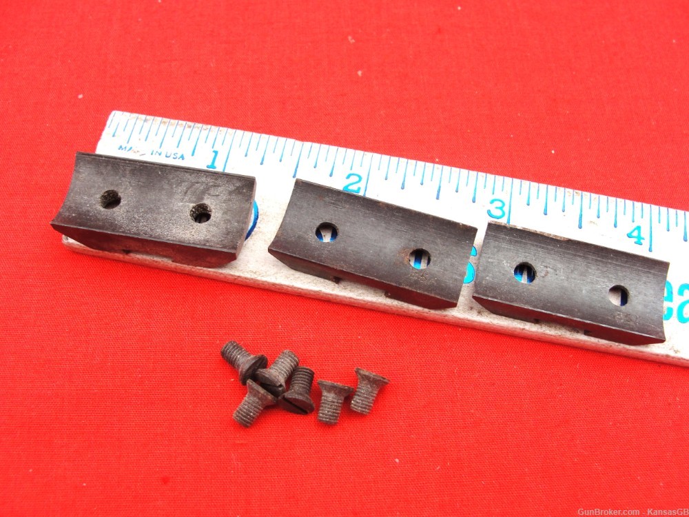 3 Lyman 25-A screw on dovetail base-img-1