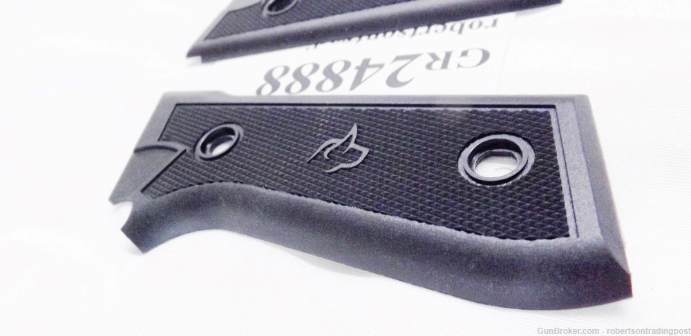Taurus Factory Grips for PT92 PT96 Semi Auto Pistols Black Rubber Panels-img-2