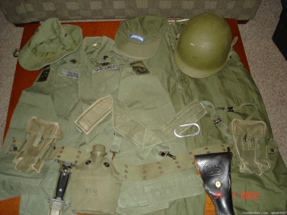 Vietnam 82nd Airborne uniform gear grouping holster bayonet M1 helmet liner-img-0