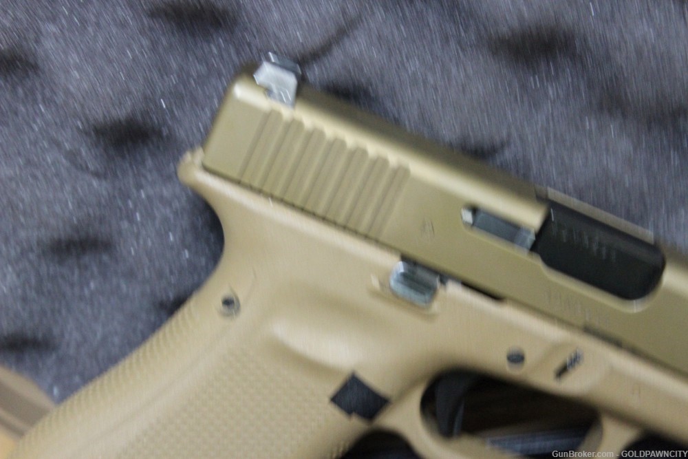 Glock 19X 9mm 4” Barrel Box 2 Mag-img-9