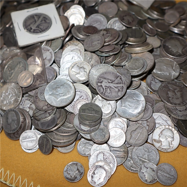 Silver Coins,12.132 Pounds, 194.112 ounces, mixed grades and Mints.-img-2