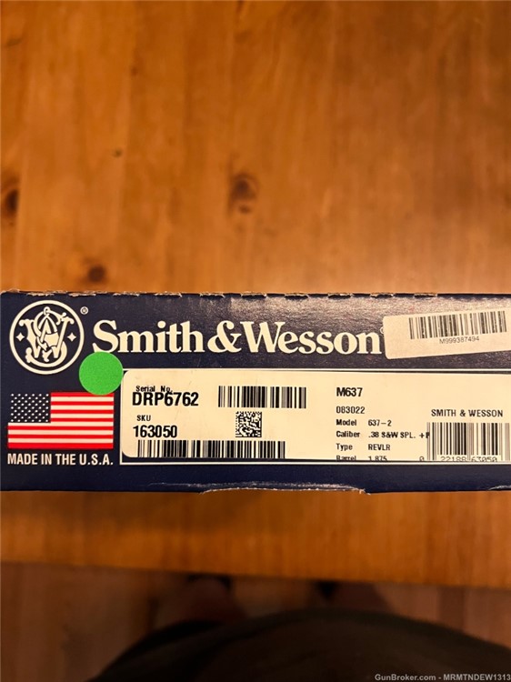 Smith and Wesson 637-2. 38 Special revolver -img-5