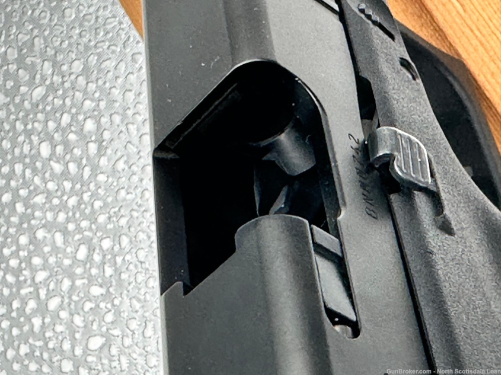 Glock 19 Gen 5 Semi Auto 9MM Pistol-img-4