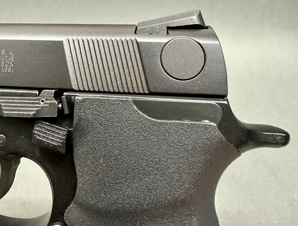 Smith & Wesson Model 5924 Pistol-img-10