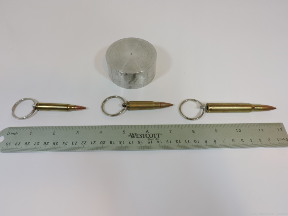 Set of 3 Bullet Keychains, keychain 7.62 x 39, .223, .270-img-1