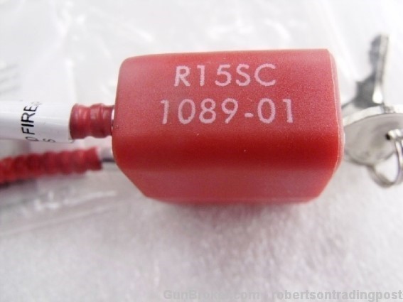 Smith & Wesson Type Regal Red Handgun Cable Locks R15SC1 CA S&W Correct-img-2