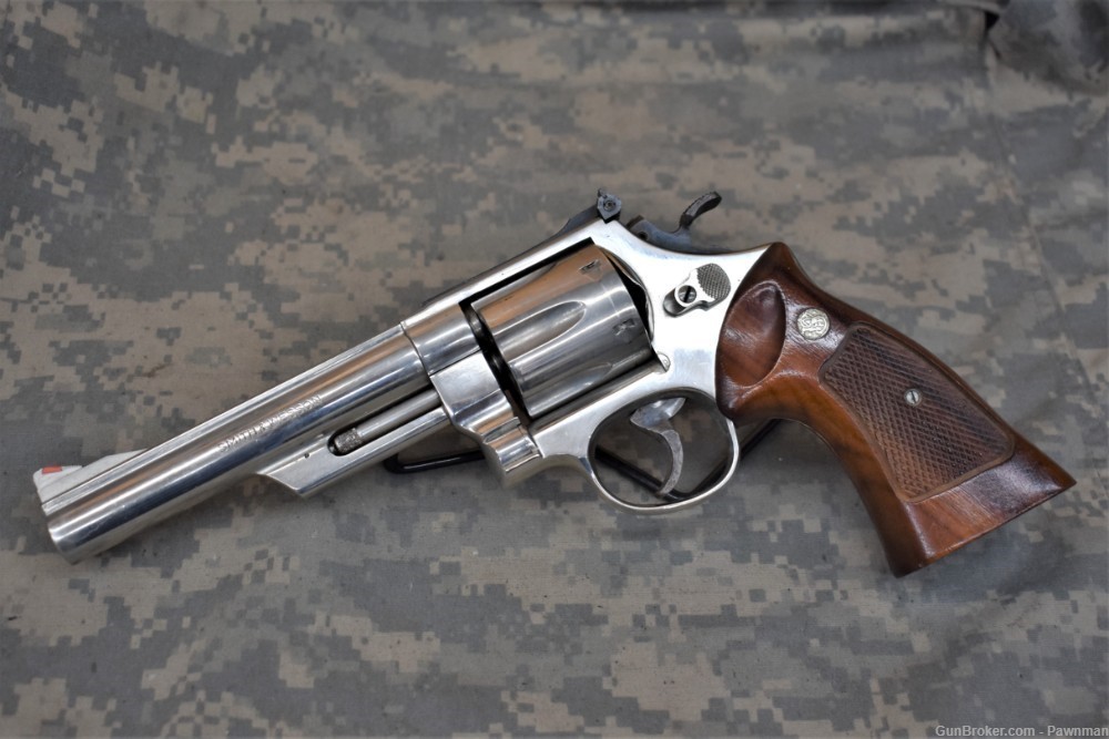 S&W Model 57 no dash in 41 Mag made 1980-81 Nickel-img-0