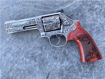 Smith & Wesson S&W 686 4" MLE Scroll AAA Custom Engraved by Altamont 