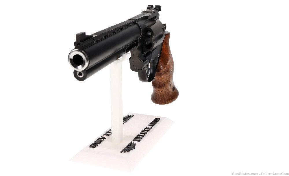 NEW! Korth NSX Mongoose Revolver 6 in 44 Magnum Walnut Grip Black DLC Frame-img-6