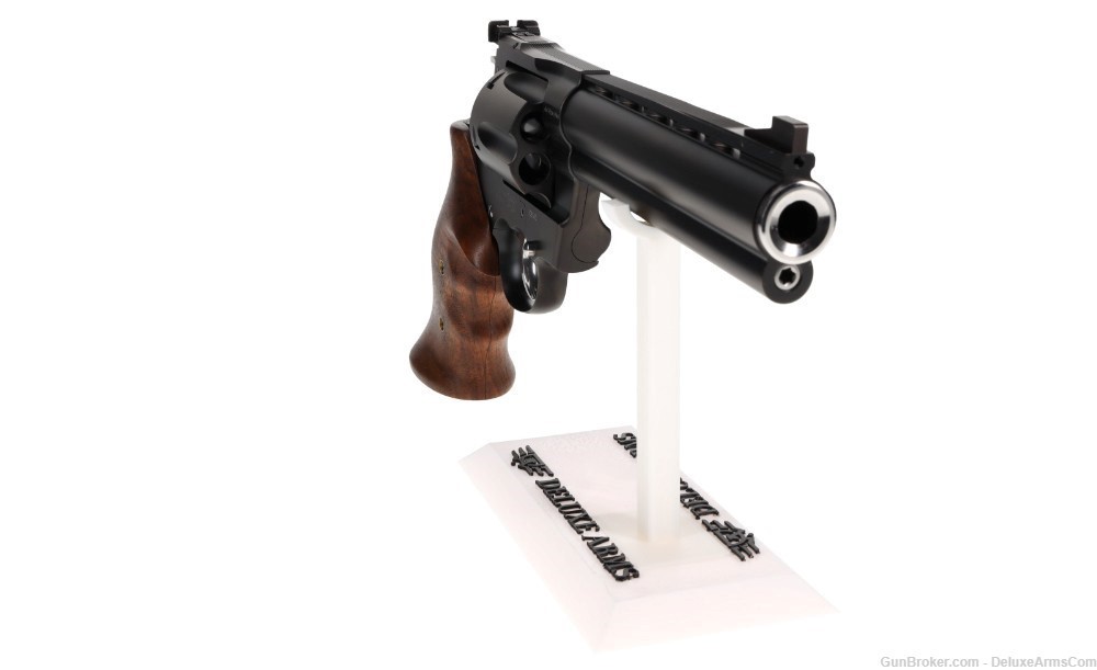 NEW! Korth NSX Mongoose Revolver 6 in 44 Magnum Walnut Grip Black DLC Frame-img-4