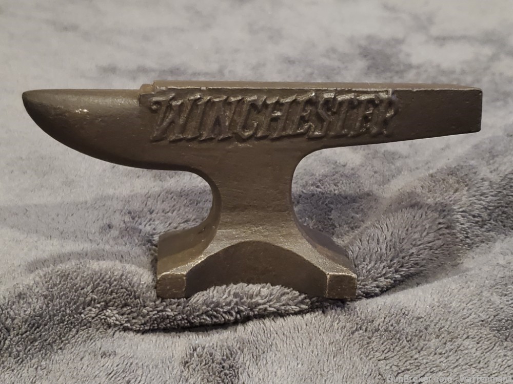 Antique Style Old West Looking Winchester Rifle Cast Iron Mini Anvil -img-0