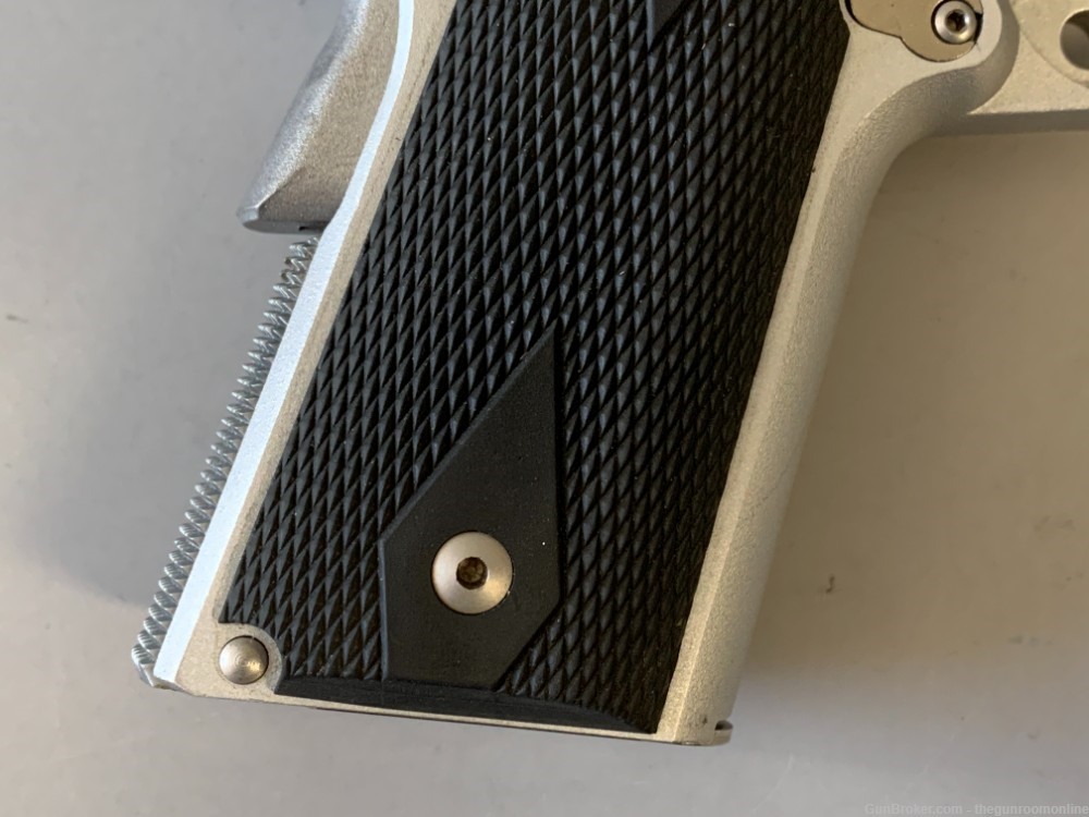Kimber 1911 Stainless Ultra Carry 45ACP 3 Inch 6+1 Extra Mags-img-8