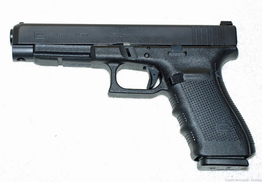 Glock 41 Caliber 45 ACP Three 13 Rd Mags Adjustable Rear sight-img-2