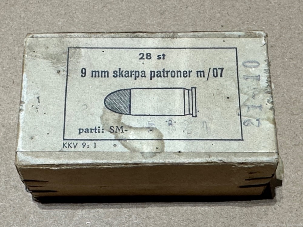 28 rounds of vintage 9mm Skarpa Patroner M/07 9mm Browning Long ammo-img-0