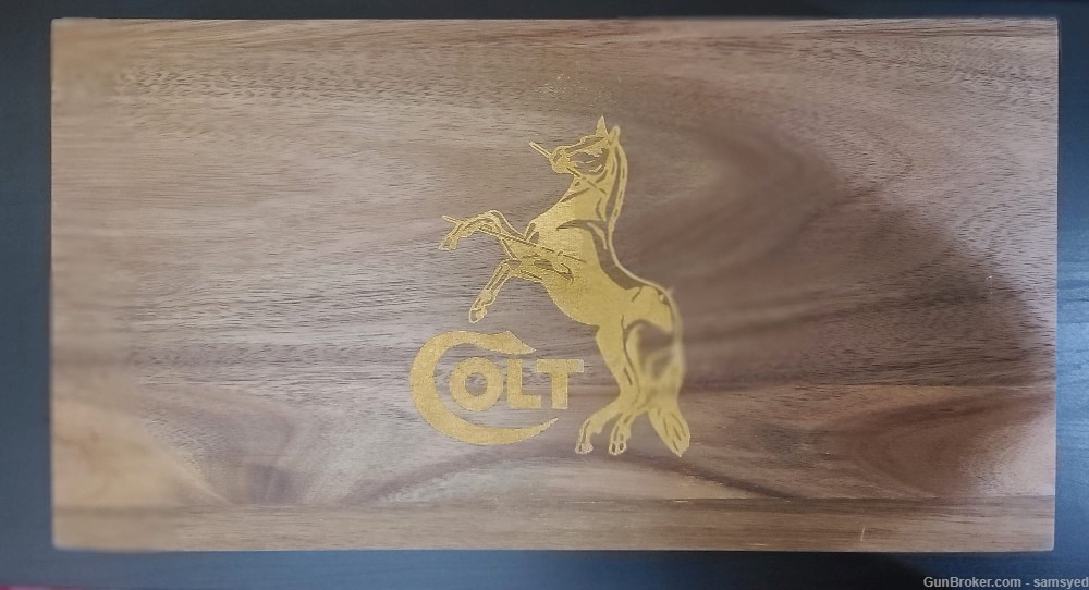 Colt Python Wood presentation box 17x9x4 inches. FREE SHIPPING.-img-2