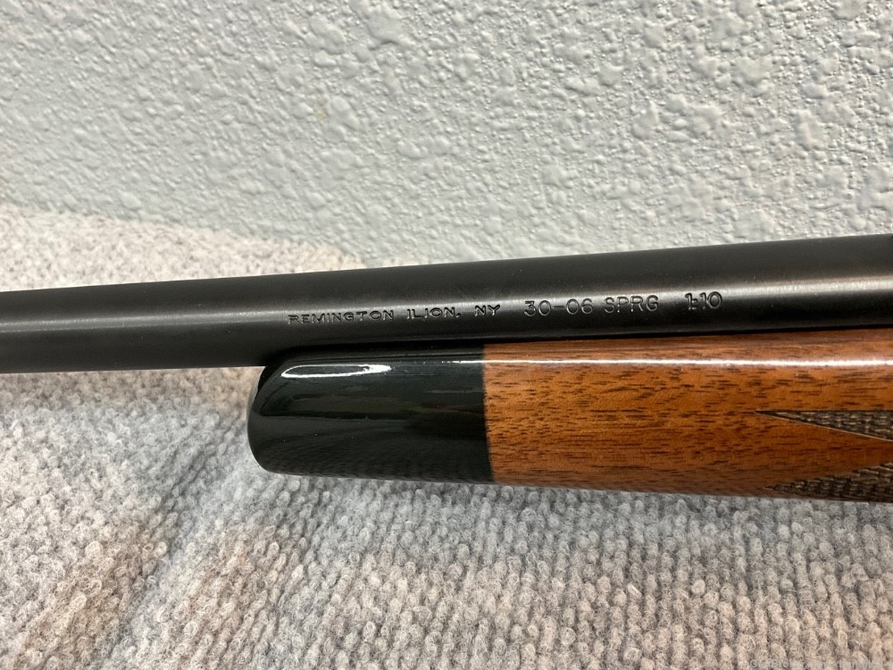 Remington 700 BDL- R25793 - Rifle Sights - Walnut Stock-Hinged Floor- 18361-img-8