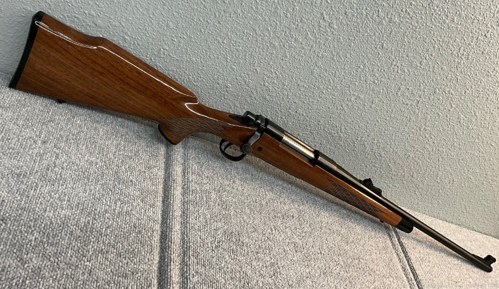 Remington 700 BDL- R25793 - Rifle Sights - Walnut Stock-Hinged Floor- 18361-img-4
