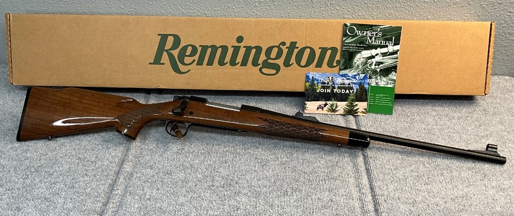 Remington 700 BDL- R25793 - Rifle Sights - Walnut Stock-Hinged Floor- 18361-img-0