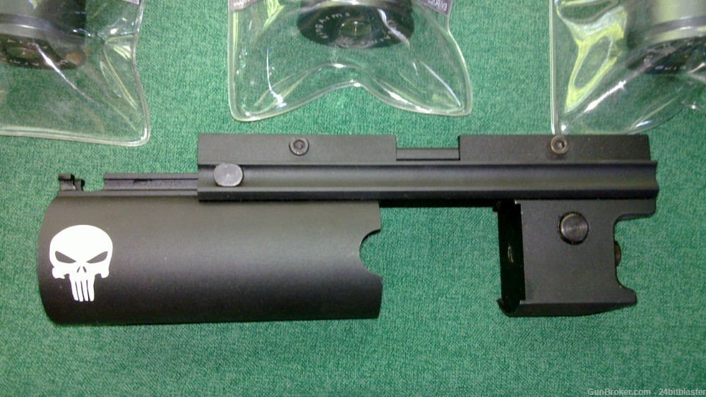 Madbull XM203 Short Type Airsoft Grenade Launcher and King Arms 120 Round..-img-2