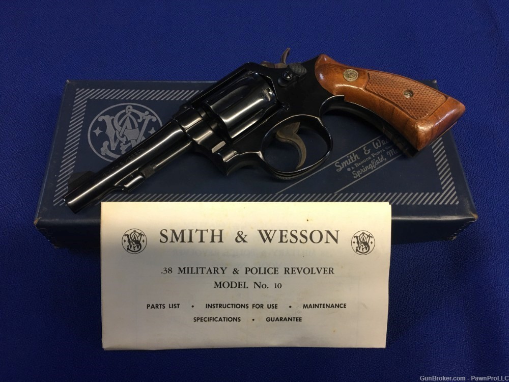 Smith & Wesson model 10-5, comes w/ factory box & papers, .38 special-img-3