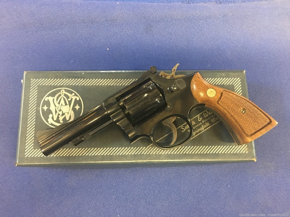 Smith & Wesson model 15-3, comes w/ factory box & papers, .38 special-img-3