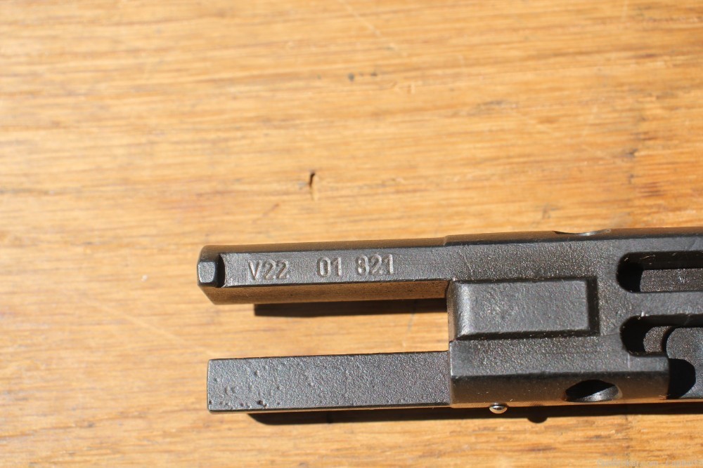 CZ V22 stripped Bolt .22lr Czech Republic With Extractor and Spring V-22-img-2