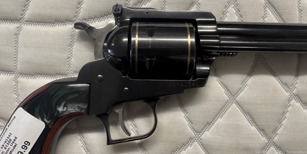 Ruger New Model Super Blackhawk .44 MAG Revolver -img-1