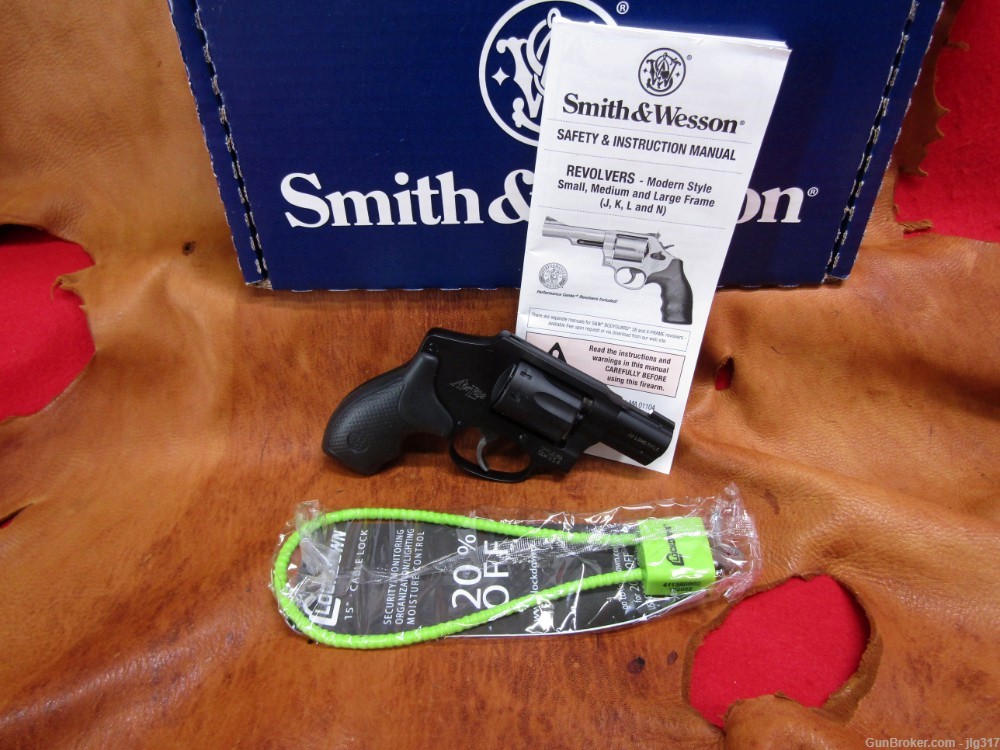 Smith & Wesson Model 43C 22LR 8 Shot Double Action Revolver Like New 103043-img-0
