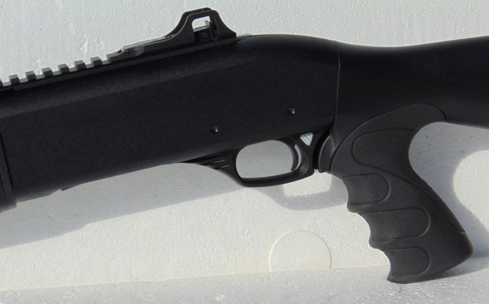 Model FX4, 12 Gauge Semi Auto, Pistol Grip-img-3