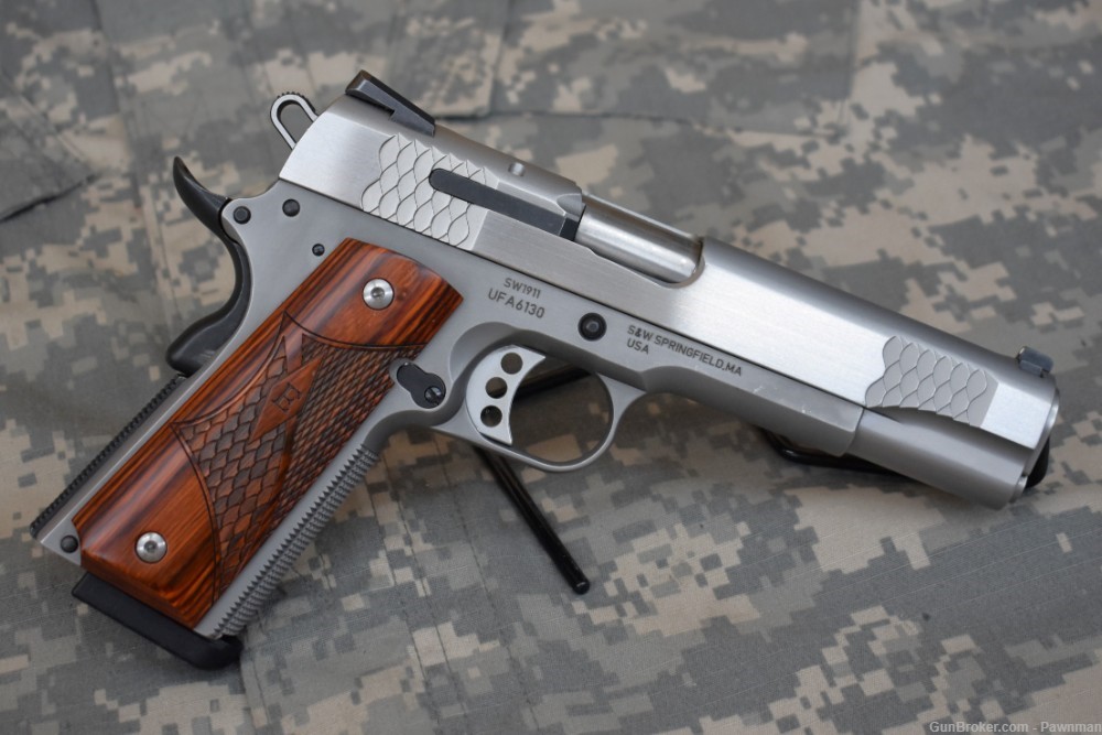 S&W SW1911 E-series in 45 ACP-img-1
