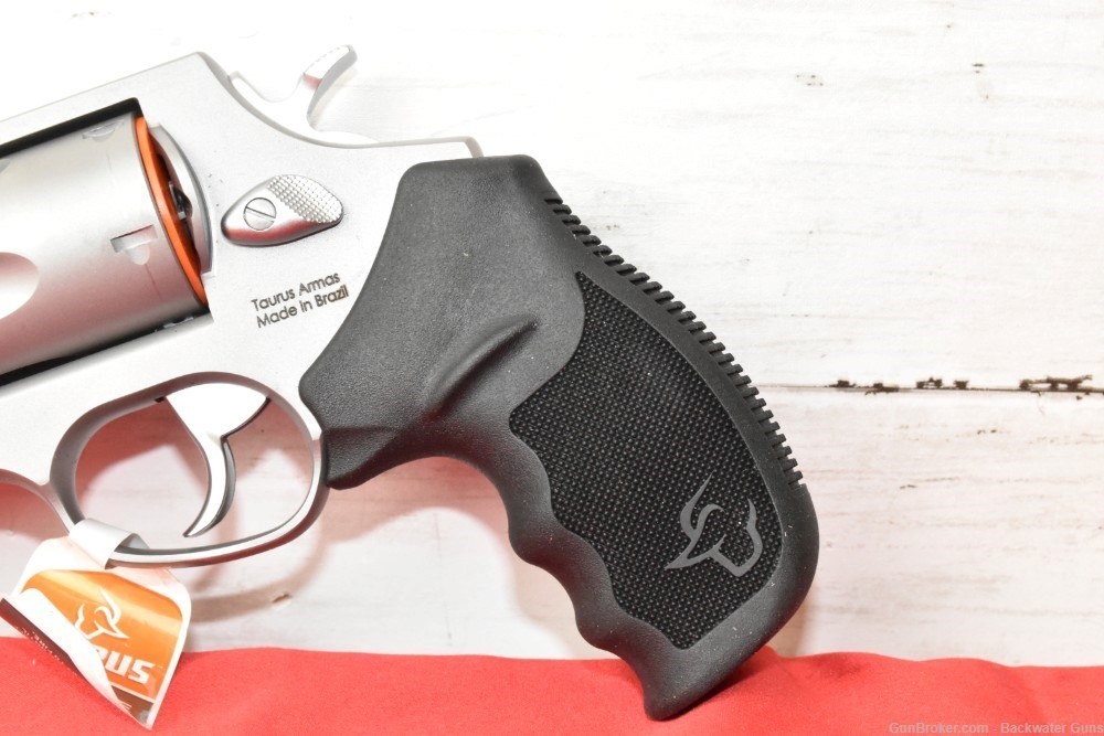 FACTORY NEW TAURUS JUDGE 45 COLT/410 MAG REVOLVER NO RESERVE!-img-4