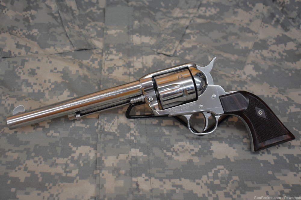 Ruger Vaquero in 44-40 made 2001 - stainless 7½” barrel-img-0