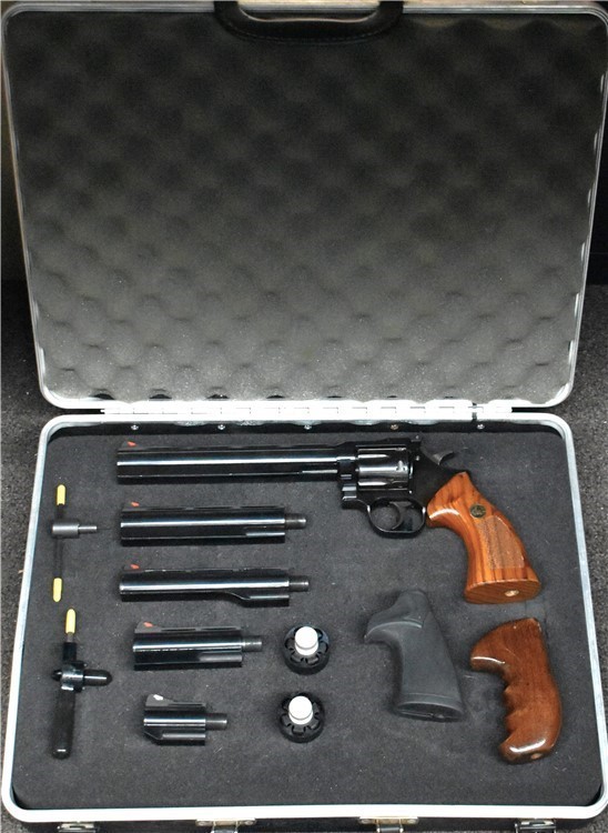 Dan Wesson Arms Model 15-2 Pistol Pac in 357mag - 5 barrels blued-img-11