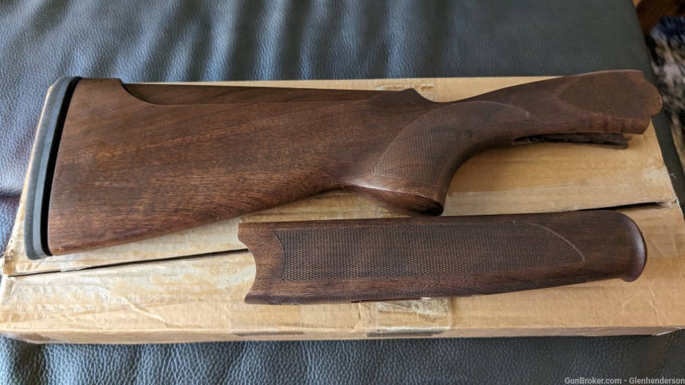 Beretta 686 series wood set-img-0