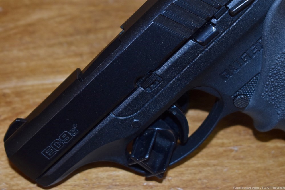 Ruger EC9s 9MM Pistol - (3) Mags Blackhawk Holster Box & Manual 95% +-img-6