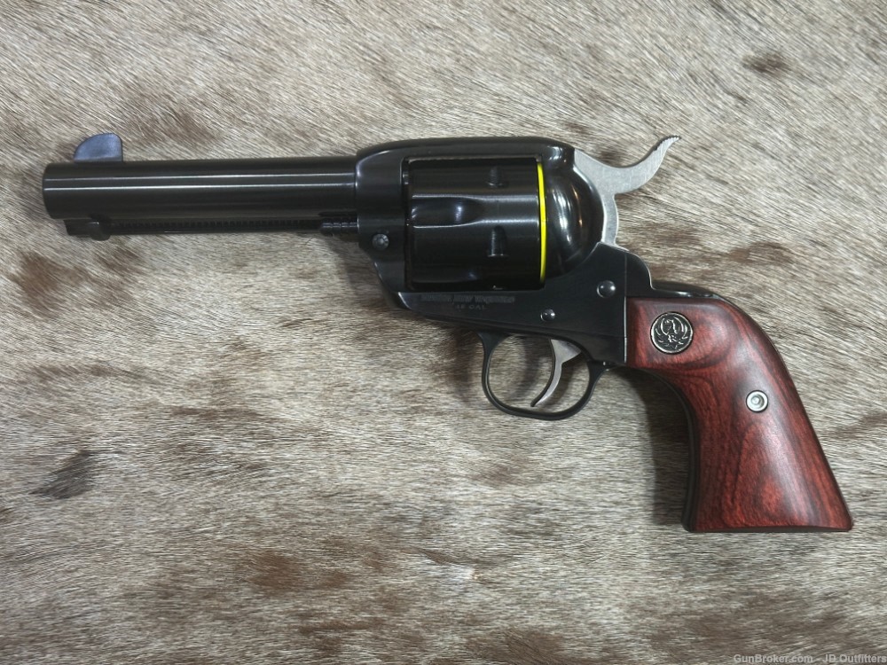 NEW PAIR RUGER VAQUERO 45 COLT 4.62" BLUED REVOLVERS-img-10